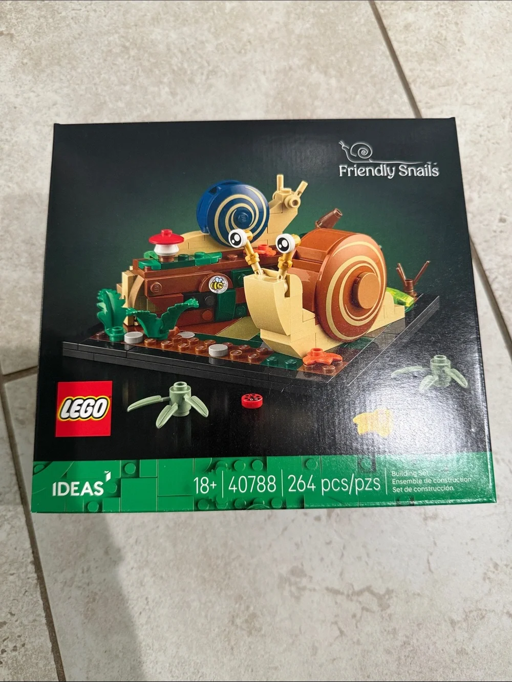 LEGO Ideas Friendly Snails - 40788 nwt unopened